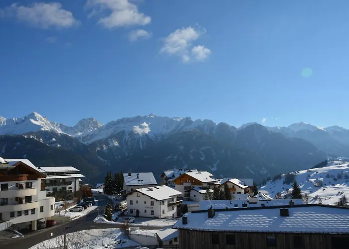 Hotel Am Roemerweg Fiss