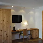Am Roemerweg 피스
