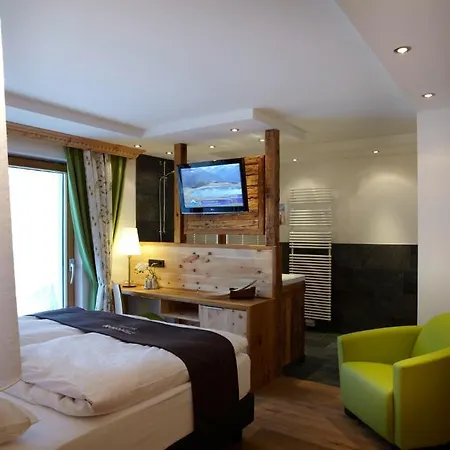 Hotel Am Roemerweg Fiss